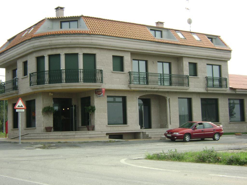 Hostal Santa Baia Рибадумия Экстерьер фото