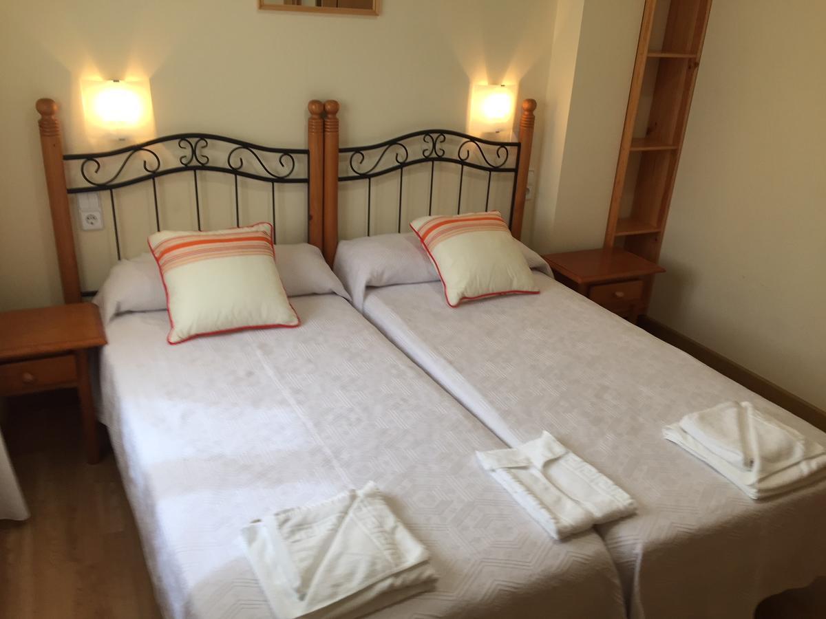 Hostal Santa Baia Рибадумия Экстерьер фото