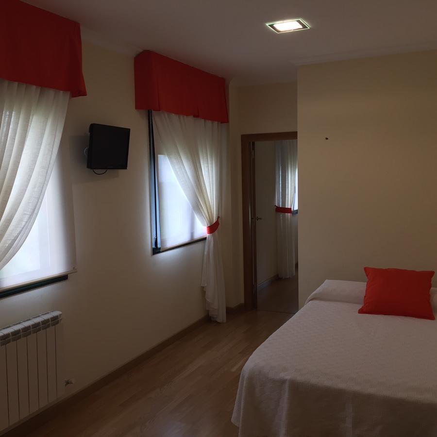 Hostal Santa Baia Рибадумия Экстерьер фото