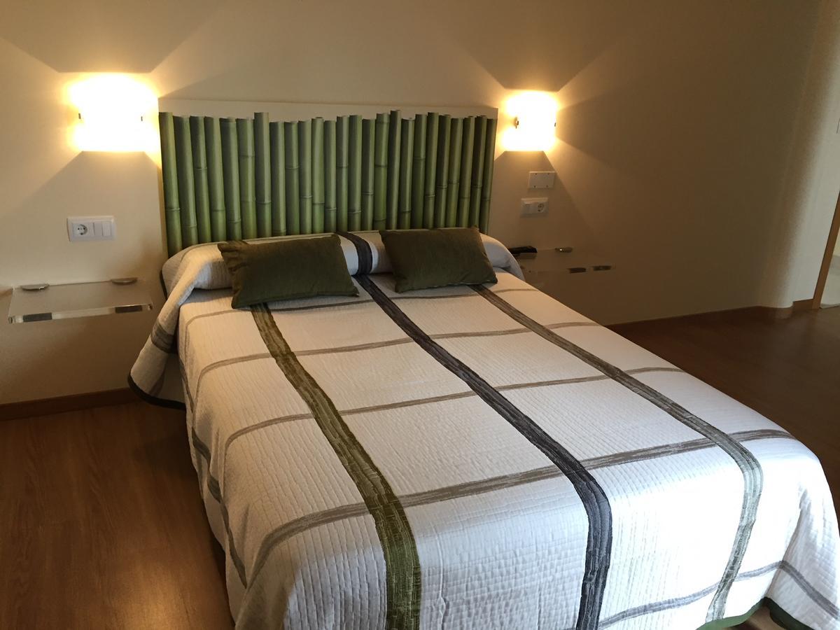 Hostal Santa Baia Рибадумия Экстерьер фото